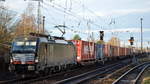 MRCE Vectron  X4 E - 620  [NVR-Nummer: 91 80 6193 620-2 D-DISPO] für LTE Netherland? mit Containern und Trailern Richtung Polen am 28.11.19 Berlin Hirschgarten.