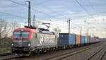 PKP CARGO S.A., Warszawa [PL] mit  EU46-515  [NVR-Nummer: 91 51 5370 027-2 PL-PKPC] mit Containerzug am 17.12.19 Bf.