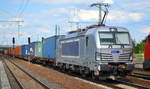 METRANS a.s., Praha [CZ] mit  383 410-8  [NVR-Nummer: 91 54 7383 410-8 CZ-MT ] und Containerzug am 14.07.20 Bf.