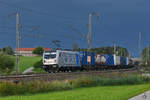 Railpool 187 300 zieht einen Containerzug, so gesehen Mitte August 2020 bei Fuchsreut.