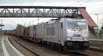 METRANS Rail s.r.o., Praha [CZ] mit  386 007-9  [NVR-Nummer: 91 54 7386 007-9 CZ-MT] und Containerzug am 02.11.20 Bf.