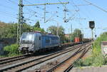 boxXpress.de 6193 100 mit einem Containerwagenzug Richtung Osten, am 11.07.2023 in Hannover-Linden/Fischerhof.