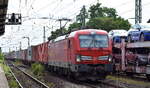 DB Cargo AG [D] mit ihrer  193 382  [NVR-Nummer: 91 80 6193 382-9 D-DB] und einem Containerzug am 19.07.23 Höhe Bahnhof Magdeburg-Neustadt.