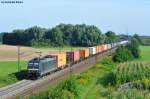 185 571-7 mit einem Containerzug Richtung Mnchen kurz vor Langweid (Lech), 11.08.2011