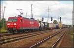 DBSR 145 056 am 29.09.2013 mit einem Container-Zug in Berlin Schnefeld Flughafen
