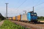 Am 24.Juli 2013 durchfuhr XRAIL 185 525 mit einem Containerzug Müllheim(Baden) in Richtung Basel.
