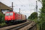 Crossrail 185 596-4 am 12.07.2014 mit einem Containerzug nach Itlaien bei der Ausfahrt vom Gütergleis am Abzweig Leutersberg.