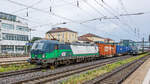 ELL 91 80 6193 244 mit Containerzug in Regensburg Hbf am 17.08.2024