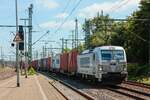383 431-4 METRANS mit Containerzug in Hamburg Harburg, August 2025.