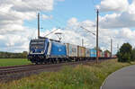 Mit einem Containerzug am Haken rollte 388 017 am 14.09.25 durch Wittenberg-Labetz Richtung Dessau.