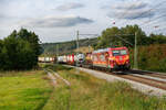 185 077 DB Cargo  Stahl auf Stahl  mit einem Tankcontainerzug bei Lehrberg Richtung Ansbach, 21.09.2021