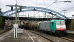 Die Cobra 2833 kommt als Umleiter mit einem gemischten Güterzug aus Antwerpen-Nord(B) nach Mannheim(D) und kommt aus Richtung Welkenraedt(B),Lontzen(B),Astenet(B),Hergenrath(B),Aachen-Süd(D)