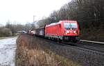 187 134 DB mit einem gemischten Güterzug bei Friedland am 26.01.2018