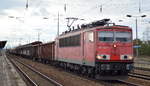 DB Cargo Deutschland AG mit der Rpool  155 112-6  (9180 6 155 112-6 D-Rpool) und gemischtem Güterzug am 08.12.18 Bf. Flughafen Berlin-Schönefeld.