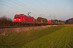 185 391 mit einem gemischten Güterzug bei Seubersdorf Richtung Nürnberg, 23.03.2019