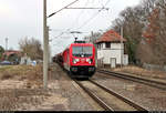 Gemischter Gz mit 187 139-1 DB durchfährt den Hp Zerbst/Anhalt auf der Bahnstrecke Trebnitz–Leipzig (KBS 254) Richtung Rodleben.
Aufgenommen am Ende des Bahnsteigs 2.
[13.2.2020 | 12:04 Uhr]