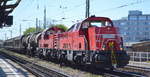 DB Cargo AG [D] mit der Doppeltraktion  261 047-5  [NVR-Nummer: 92 80 1261 047-5 D-DB] +   261 015-2  [NVR-Nummer: 92 80 1261 015-2 D-DB] mit gemischtem Güterzug am 22.04.20 Magdeburg Neustadt.