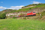 185 156 mit einem gemischten Güterzug bei Himmelstadt Richtung Würzburg, 18.09.2019