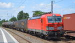 DB Cargo AG [D] mit  193 379  [NVR-Nummer: 91 80 6193 379-5 D-DB] und einigen Güterwagen am 16.06.20 Bf.