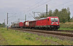 Gemischter Gz mit 187 176-3 unterwegs südlich von Halle-Kanena Richtung Leipzig.

🧰 DB Cargo
🚩 Bahnstrecke Magdeburg–Leipzig (KBS 340)
🕓 29.9.2021 | 11:54 Uhr
