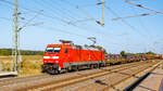 91 80 6152 064 der DB Cargo mit einem gemischten Güterzug am 24.08.2024 in Rodleben.