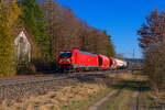 187 134 DB Cargo mit einem gemischten Güterzug bei Postbauer-Heng Richtung Nürnberg, 07.03.2022