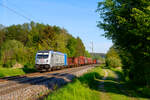 187 311 Railpool/DB Cargo mit einem gemischten G�terzug bei Postbauer-Heng Richtung N�rnberg, 11.05.2022
