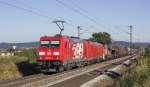 185 399-3 mit zwei berfhrungsloks und einem gemischten Gterzug bei Plling (06.09.2013)