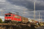 DB 155 039-1 mit G�terzug in Dedensen G�mmer, Oktober 2016.