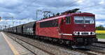 Maik Ampft Eisenbahndienstleistungen, Limbach-Oberfrohna mit ihrer  155 219-9  (NVR:  91 80 6155 219-9 D-MAED ) und einem Getreidezug am 18.04.24 Höhe Bahnhof Rodleben.