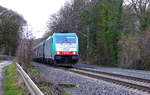 Die Cobra 2832 kommt die Gemmenicher-Rampe herunter nach Aachen-West mit einem Güterzug aus Kinkempois(B) nach Köln-Gremberg(D).