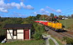 DB 203 309 du 203 310 am Hilfswagenzug von Hof nach Leipzig Engelsdorf. Aufgenommen am 25.09.2018 in Jössnitz