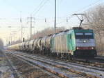 Die polnische Fa. Transchem Sp. z o.o. mit  5 270 003-4/E 186 250-7 [NVR-Number: 91 51 5270 003-4 PL-TM] mit einem Zug Kesselwagen am 20. Januar 2019 bei Diedersdorf.