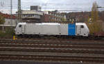 186 451-1 von Lineas/Railpool kommt aus Richtung Montzen/Belgien mit einem Güterzug aus Antwerpen-Noord(B) nach Köln-Gremberg(D) und fährt in Aachen-West ein.