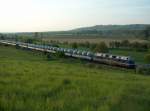 InfraLeuna 204 mit polnischen Zementsilowagen von Karsdorf (Zementwerk) nach Stettin (Hafen) zwischen Laucha (Unstrut) und Balgstdt; 13.05.2008