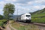 2016 908 (RTS) fhrt am 25. Juli 2011 um 11:50 Uhr mit einem Gterzug durch Pommern (Mosel)