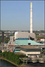 Am Kraftwert Münster -     Güterzug am Kraftwerk Münster auf dem Stuttgarter Neckartalviadukt.