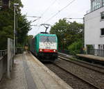 Die Cobra 2819 kommt durch Aachen-Schanz mit einem Kesselzug aus Antwerpen-BASF(B) nach Ludwigshafen-BASF(D) und kommt aus Richtung Aachen-West und fährt in Richtung