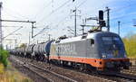Hector Rail AB mit   242.504  [Name: Mr Potato Head] [NVR-Number: 91 80 6182 504-1 D-HCTOR] und Kesselwagenzug Richtung Stendel am 08.10.18 Bf.