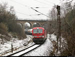 Durch einen fünfminütigen Signalhalt vor dem Bahnhof Angersdorf blieb noch Zeit, für weitere Aufnahmen dieses Kesselzugs mit 193 393-6 (Siemens Vectron) den Standort zu wechseln.