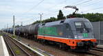Hector Rail mit   242.517  [Name: Fitzgerald] [NVR-Nummer: 91 80 6182 517-3 S-HCTOR]  mit der neuen grünen Beschriftung und Kesselwagenzug am 15.09.21 Berlin Blankenburg