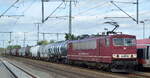 Cargo Logistik Rail-Service GmbH, Barleben mit  155 103-5  (NVR:  91 80 6155 103-5 D-CLR ) und einem Kesselwagenzug (Ethanol) am 22.09.21 Durchfahrt Bf.