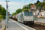 186 422-2 Railpool mit Kesselzug in Oberwinter, Juli 2025.