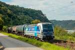193 999 RTB Cargo Györ mit Kesselzug in Bad Salzig, August 2025.