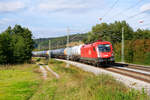 1116 042 ÖBB mit einem Kesselwagenzug bei Lehrberg Richtung Ansbach, 21.09.2021