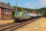 475 433 bls cargo mit Kesselzug in Oberwinter, Juli 2026.
