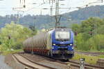ELP 159 215-3 in Diensten von HLG kommt mit einem Laugenzug durch Eichenberg gefahren 20.8.2026