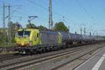 Zwei Vectronen 193 106 und ein Betrieber: RheinCargo hat es geschafft mit der 6 193 106 (ex-KRE; Werbelok) und mit der bei Alpha Trains gemietete 7 193 106, am diesen Bild mit Kesselzug durch Neuwied