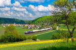 0004 011 EPF  Regioneo  mit einem Gaskesselzug bei Dollnstein Richtung Treuchtlingen, 09.05.2022
