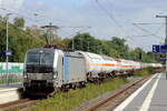 Rpool 7193 902 kommt mit einem Kesselwagenzug durch Herten-Westerholt gefahren 2.9.2026
